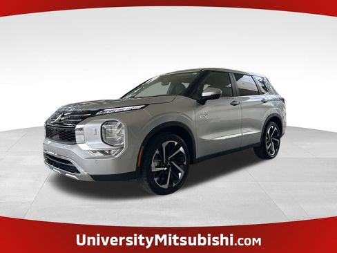 New 2025 Mitsubishi Outlander SE image 1