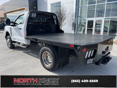 Used 2023 Ford F350 XLT w/ Snow Plow Prep Package image 12