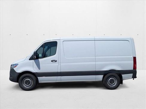 New 2025 Mercedes-Benz Sprinter 2500 image 8