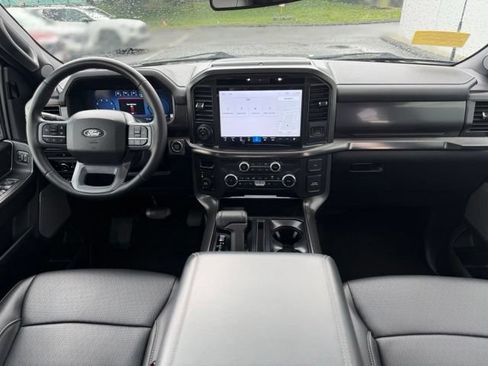 Used 2025 Ford F150 Lariat AWD/4WD image 26