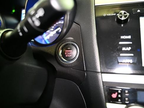 Used 2016 Subaru Outback 2.5i Limited image 35