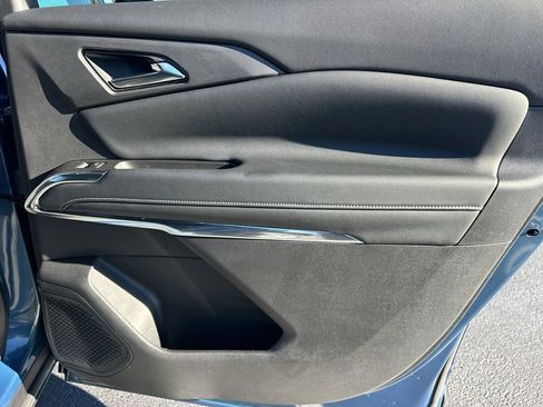 Used 2024 Chevrolet Traverse LT w/ LPO, Floor Liner Package image 27