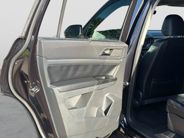 Used 2021 Volkswagen Atlas SEL FWD image 12
