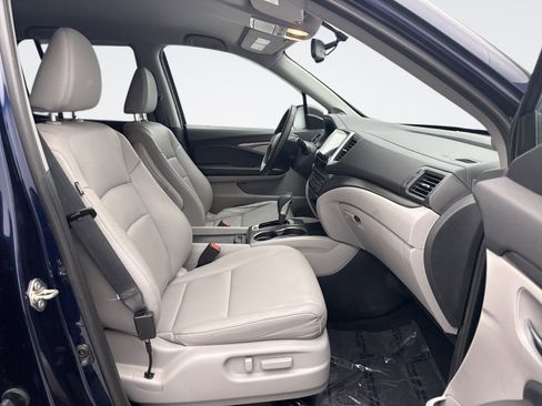 Used 2017 Honda Ridgeline RTL-T image 18