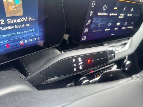 Certified 2025 Chevrolet Equinox LT w/ Safety and Technology Package image 24