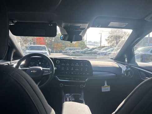 New 2026 Chevrolet Equinox EV LT w/ Comfort Package image 20