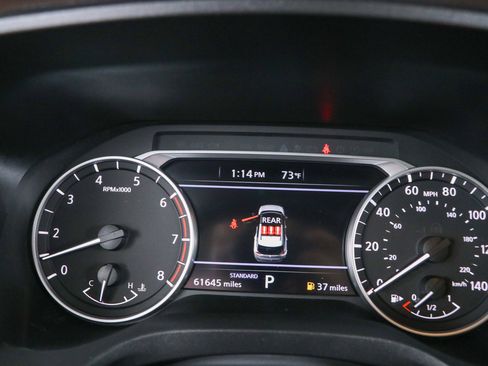 Used 2023 Nissan Rogue SV w/ SV Premium B Package FWD image 15