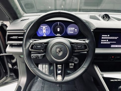 Used 2024 Porsche Macan Turbo Electric AWD/4WD image 30