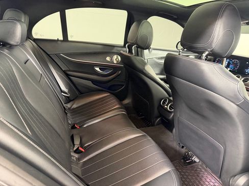 Used 2022 Mercedes-Benz E 350 4MATIC Sedan image 17