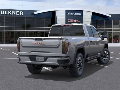 New 2026 GMC Sierra 2500 Denali w/ Denali Reserve Package image 4