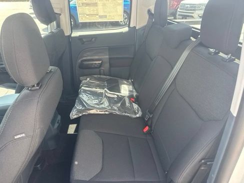 New 2026 Ford Maverick XL w/ Equipment Group 101A AWD/4WD image 27