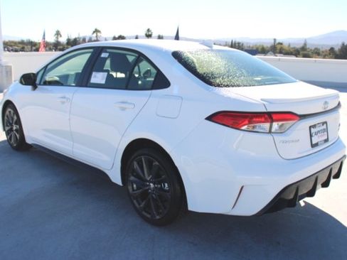 New 2026 Toyota Corolla SE image 5