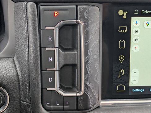 Used 2023 GMC Yukon XL Denali image 28