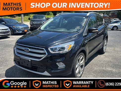 Used 2017 Ford Escape Titanium w/ Canadian Touring Package AWD/4WD image 1