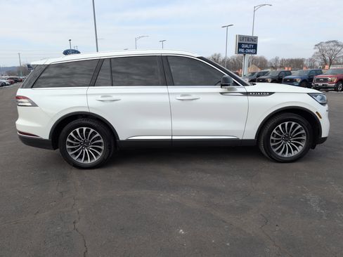 Used 2021 Lincoln Aviator Reserve image 6