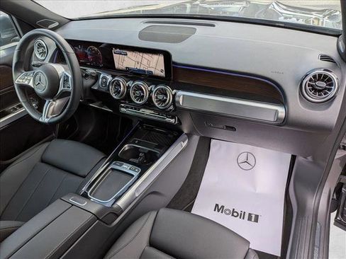 Certified 2026 Mercedes-Benz GLB 250 4MATIC image 22