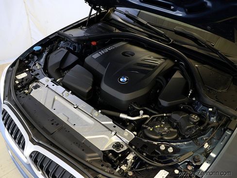 Certified 2026 BMW 330i xDrive Sedan AWD/4WD image 40