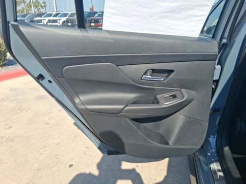 New 2026 Nissan Sentra SR w/ Floor Mat Package FWD image 24