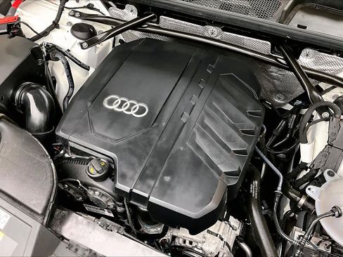 Certified 2023 Audi Q5 2.0T Premium w/ Convenience Package image 30