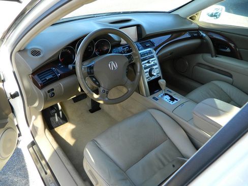 Used 2006 Acura RL image 11