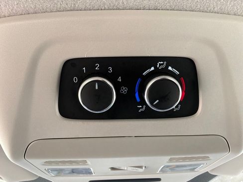 Used 2024 Ford Transit 350 XLT RWD image 20