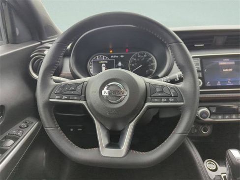 Certified 2019 Nissan Kicks SR w/ SR Premium Package image 19