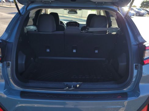 Used 2024 Subaru Crosstrek 2.0i Premium image 11