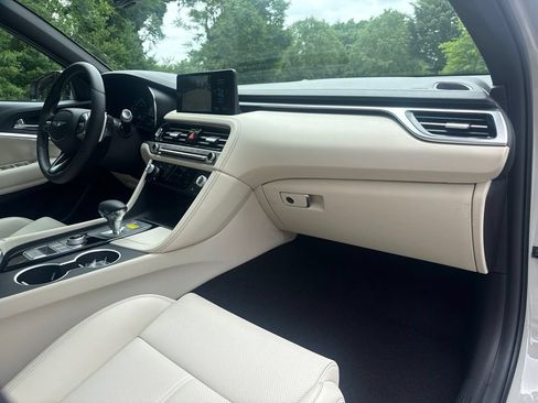 New 2026 Genesis G70 2.5T AWD/4WD image 32