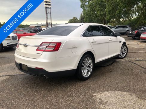 Used 2017 Ford Taurus Limited AWD/4WD image 3