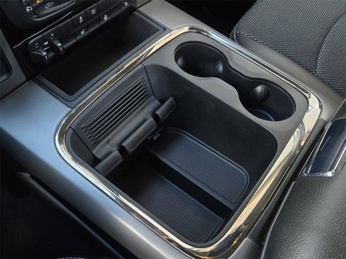 Used 2016 RAM 1500 Sport w/ Convenience Group image 19