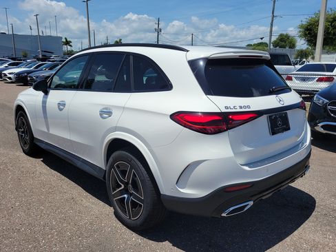 Certified 2026 Mercedes-Benz GLC 300 4MATIC image 5