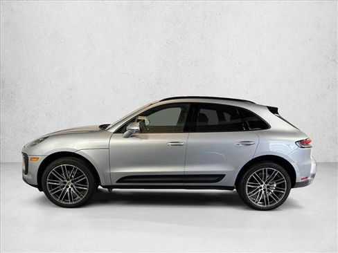 Certified 2026 Porsche Macan Turbo AWD/4WD image 2