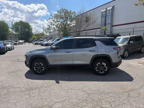 Used 2025 Chevrolet Equinox ACTIV image 9