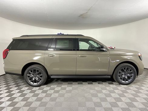 New 2026 Ford Expedition Max Platinum w/ Stealth Appearance Package AWD/4WD image 2