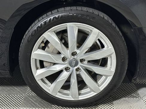 Used 2018 Audi A4 2.0T Premium w/ Convenience Package image 10