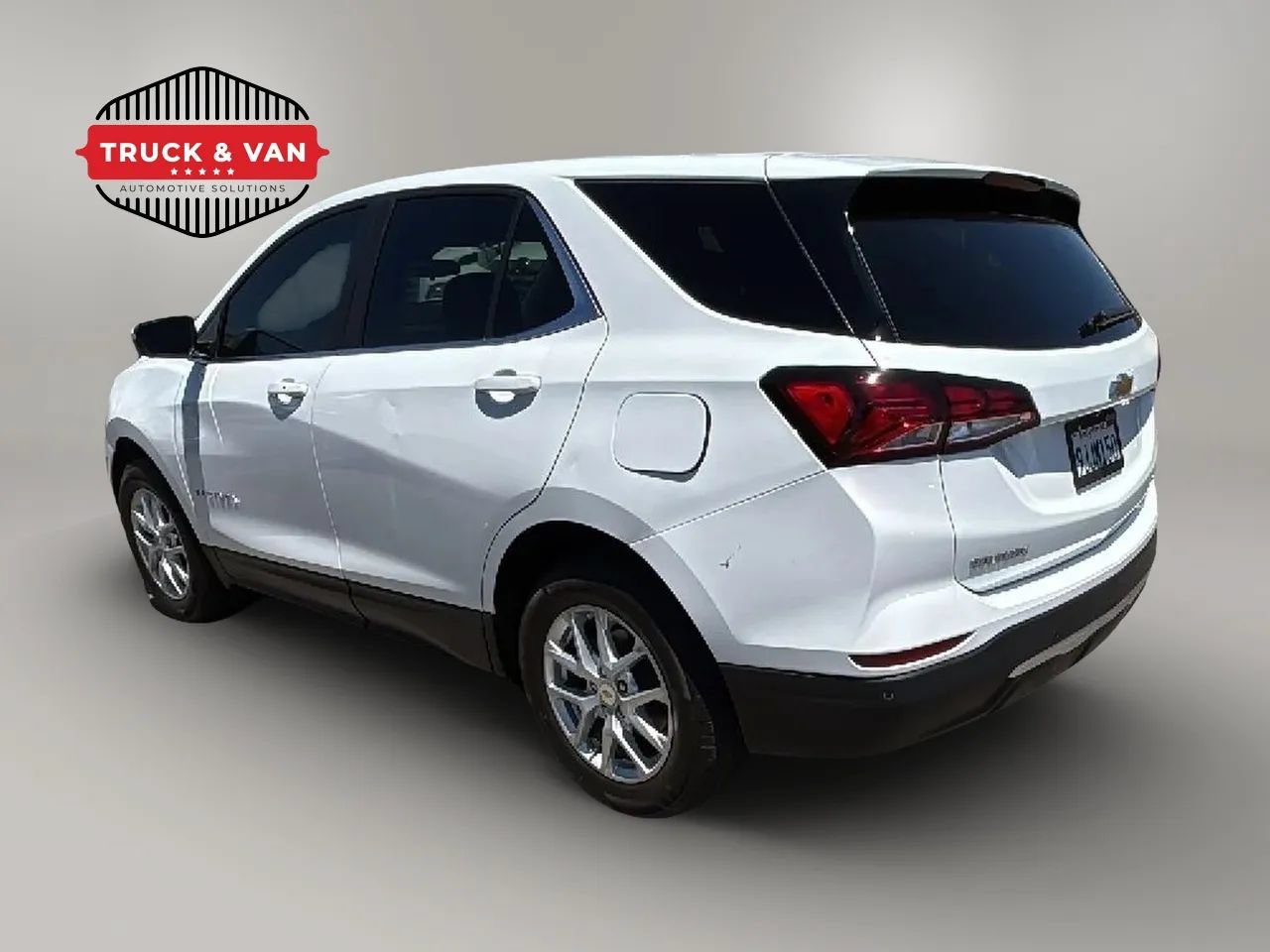 Used 2024 Chevrolet Equinox LT AWD/4WD image 4