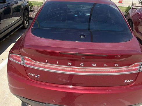 Used 2014 Lincoln MKZ Hybrid w/ Equipment Group 202A Reserve FWD image 3