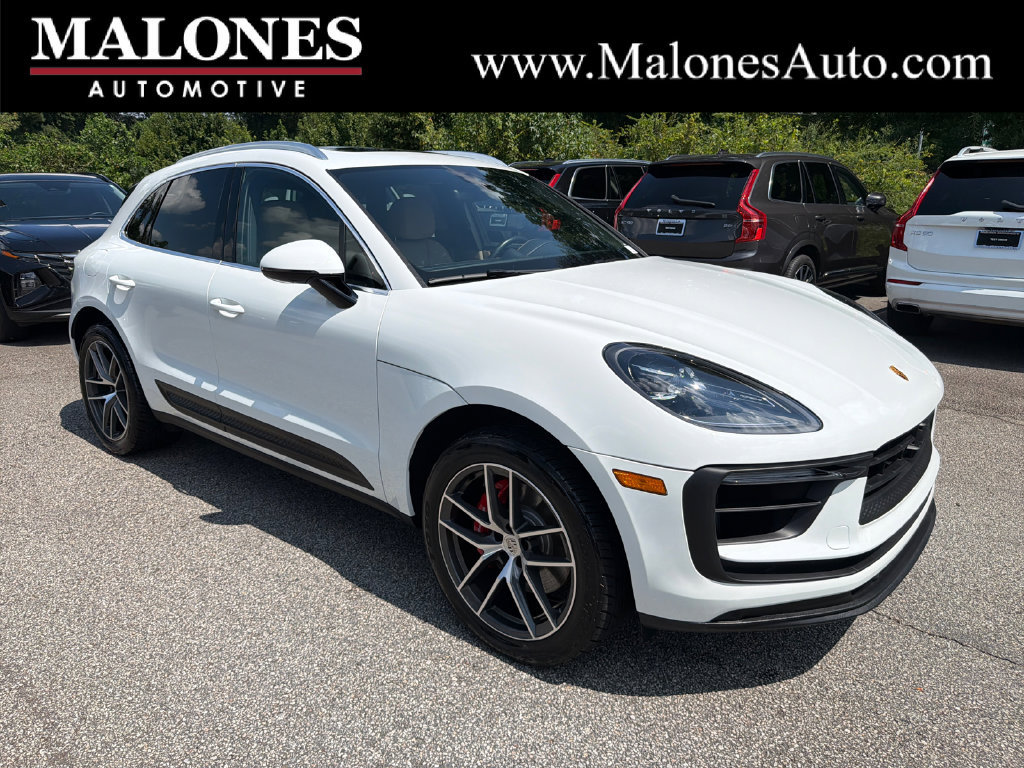 Used 2022 Porsche Macan S AWD/4WD image 1