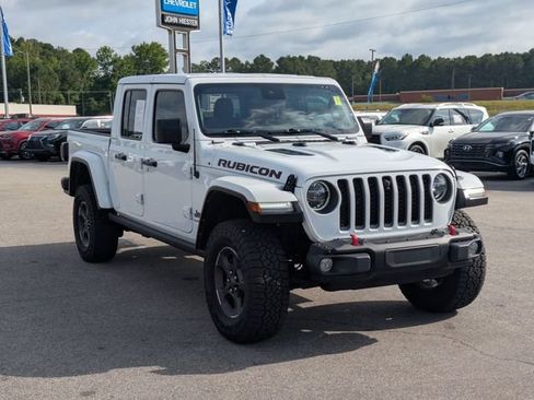 Used 2021 Jeep Gladiator Rubicon AWD/4WD image 2