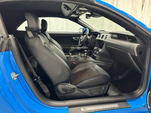 Used 2022 Ford Mustang GT Premium w/ Equipment Group 401A RWD image 49