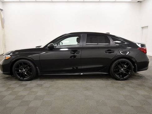 Certified 2025 Honda Civic Sport image 4