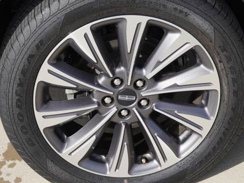 Used 2020 Lincoln Corsair Reserve w/ Equipment Group 201A image 11