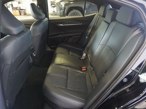 Used 2025 Toyota Camry XSE image 21