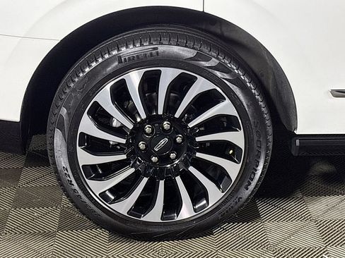 Used 2023 Lincoln Navigator Black Label AWD/4WD image 24