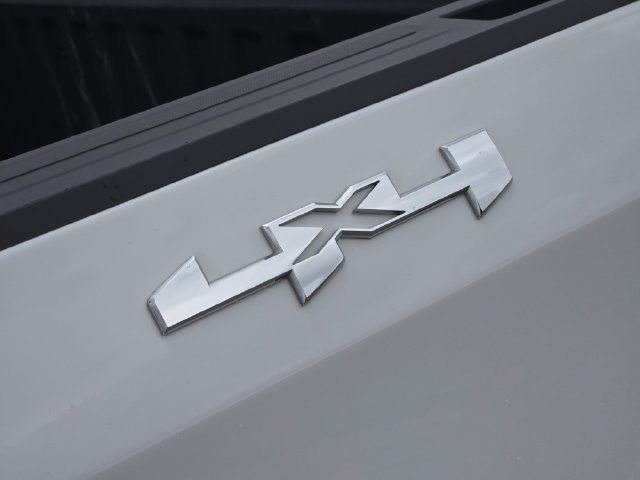 Used 2026 GMC Sierra 1500 SLE AWD/4WD image 12