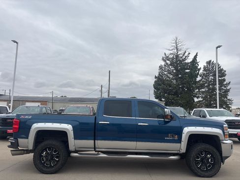 Used 2015 Chevrolet Silverado 2500 LTZ w/ Duramax Plus Package AWD/4WD image 7