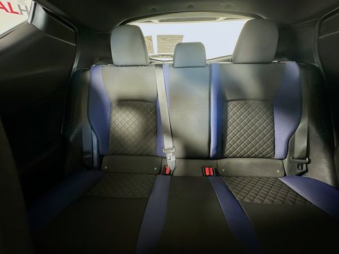 Used 2021 Toyota C-HR XLE image 30