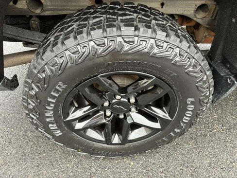 Used 2016 Chevrolet Silverado 1500 LT w/ All Star Edition AWD/4WD image 27