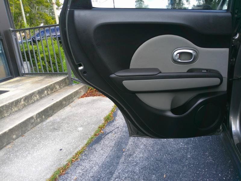 Used 2019 Kia Soul FWD image 23