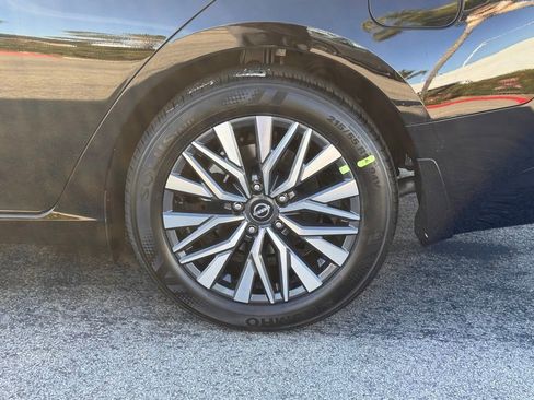 New 2026 Nissan Altima 2.5 SV AWD/4WD image 8